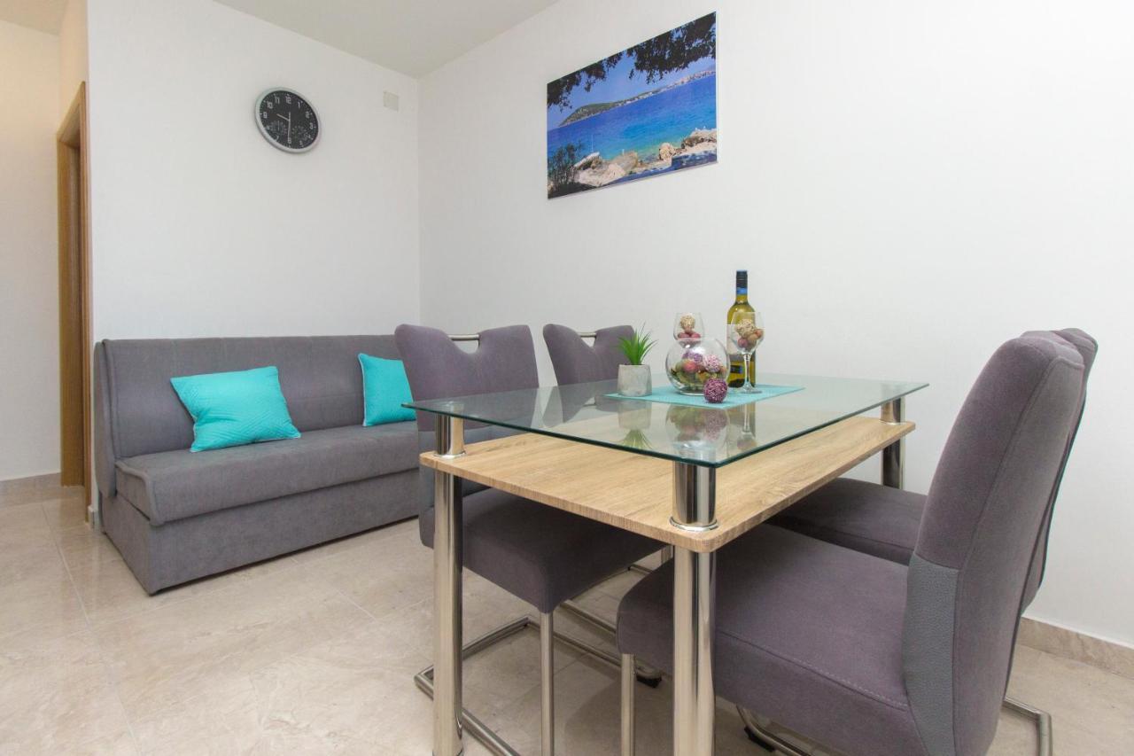 Apartmani Malis Razanj Ngoại thất bức ảnh