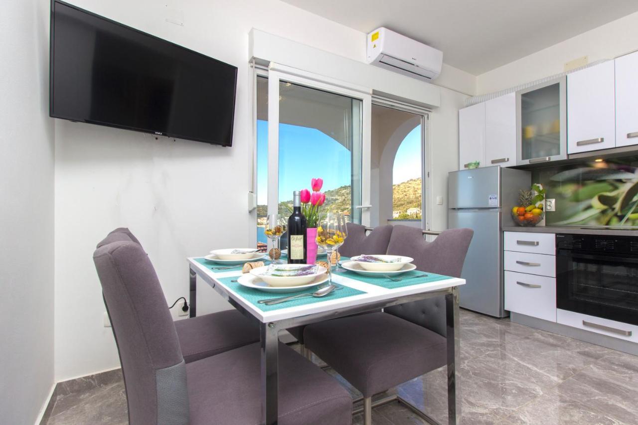 Apartmani Malis Razanj Ngoại thất bức ảnh
